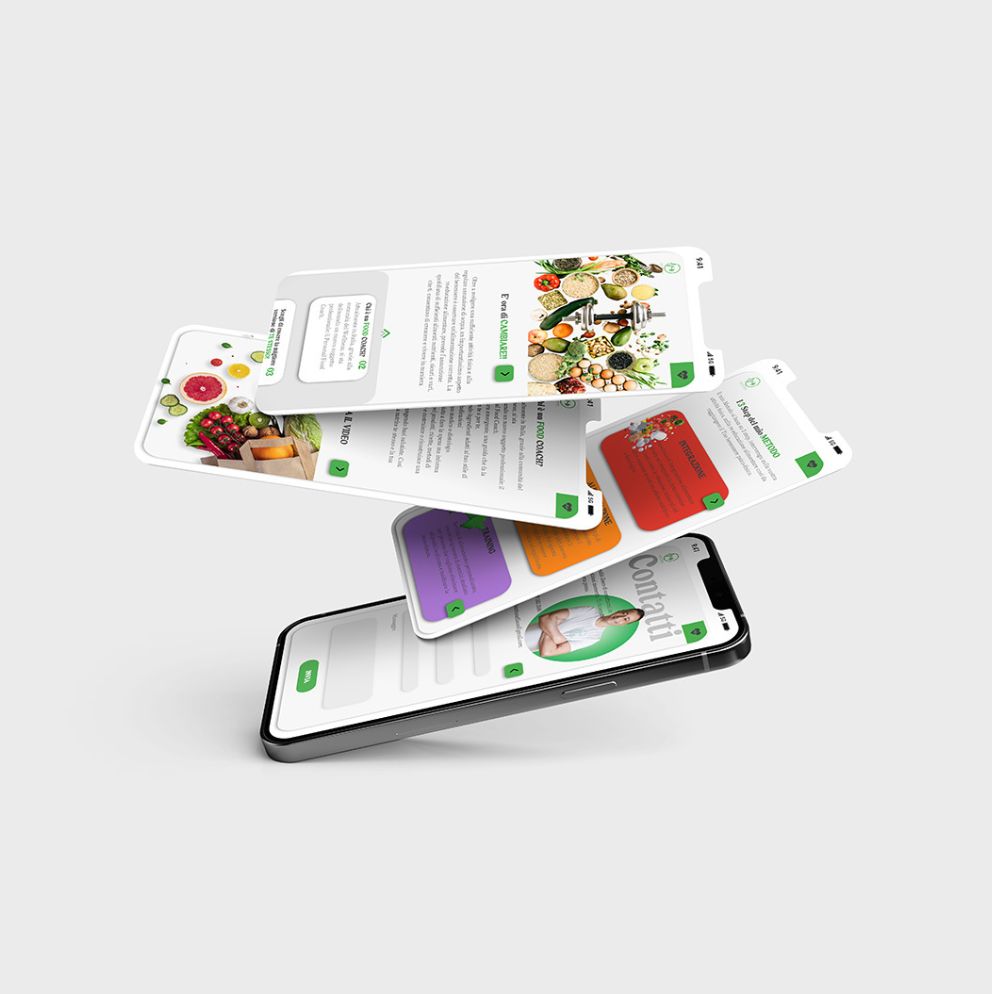 Sito web professionale per personal trainer visualizzato su smartphone, design responsive per fitness e nutrizione